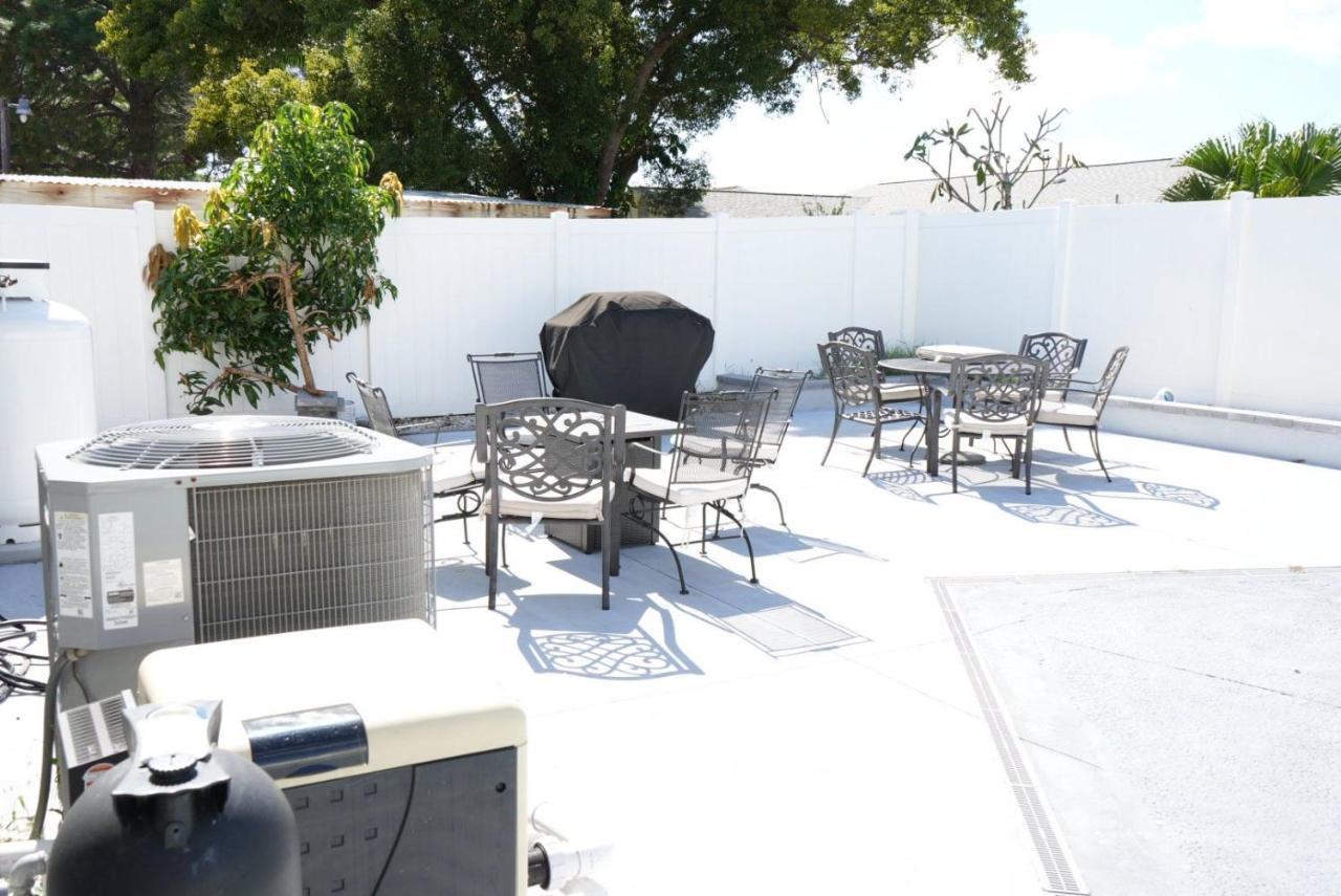 Hosting 1 Villa Tampa Dış mekan fotoğraf