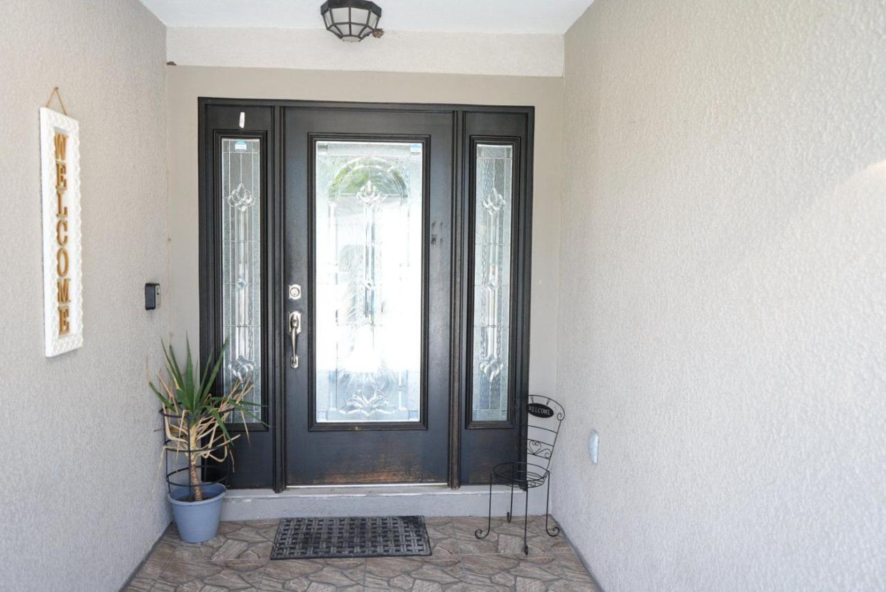 Hosting 1 Villa Tampa Dış mekan fotoğraf