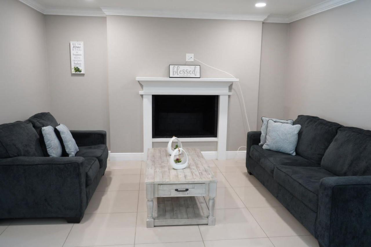 Hosting 1 Villa Tampa Dış mekan fotoğraf